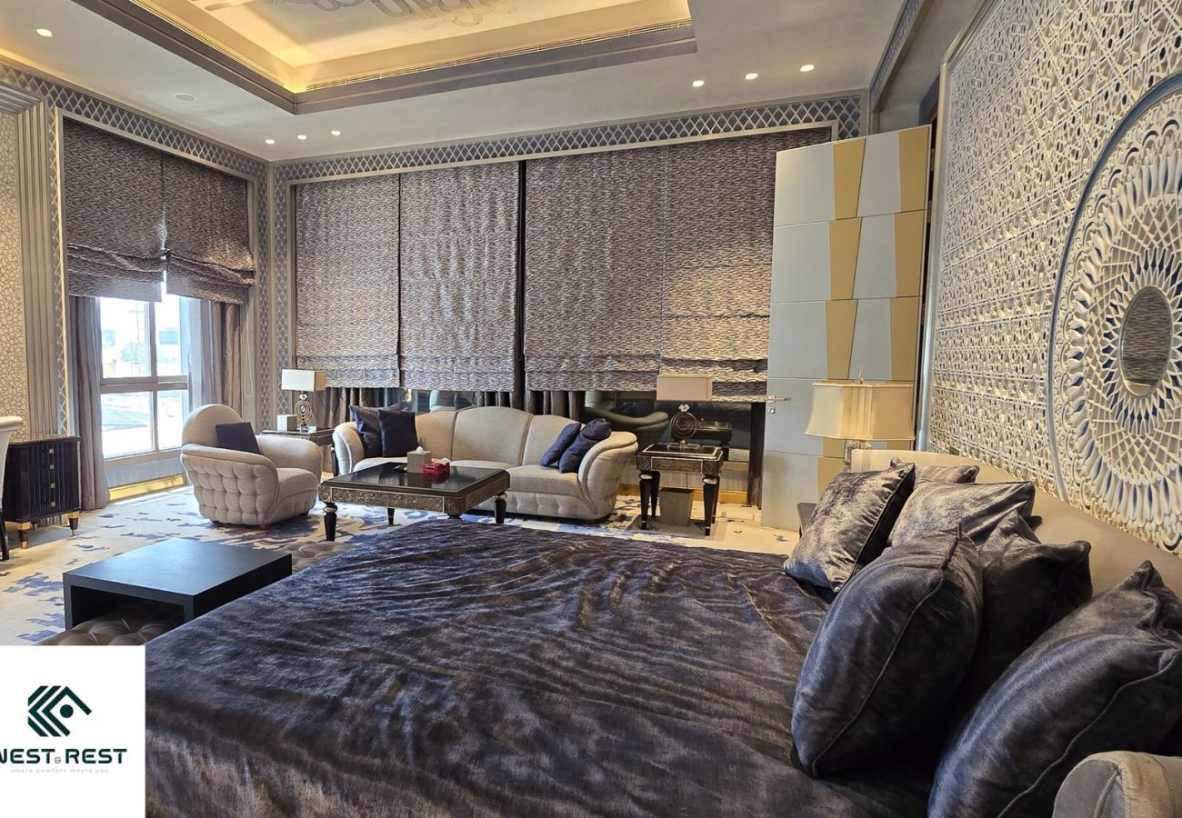 Villa in Dubai - Palatial 7-Bedroom Ultra-Luxury Villa with Private Diwan, Dual Pools, Private Lounge Club & Elite Finishes Villa in Dubai - Palatial 7-Bedroom Ultra-Luxury Villa with Private Diwan, Dual Pools, Private Lounge Club & Elite Finishes