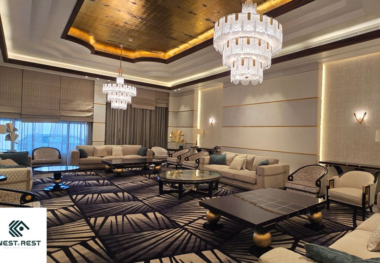 Villa in Dubai - Palatial 7-Bedroom Ultra-Luxury Villa with Private Diwan, Dual Pools, Private Lounge Club & Elite Finishes Villa in Dubai - Palatial 7-Bedroom Ultra-Luxury Villa with Private Diwan, Dual Pools, Private Lounge Club & Elite Finishes