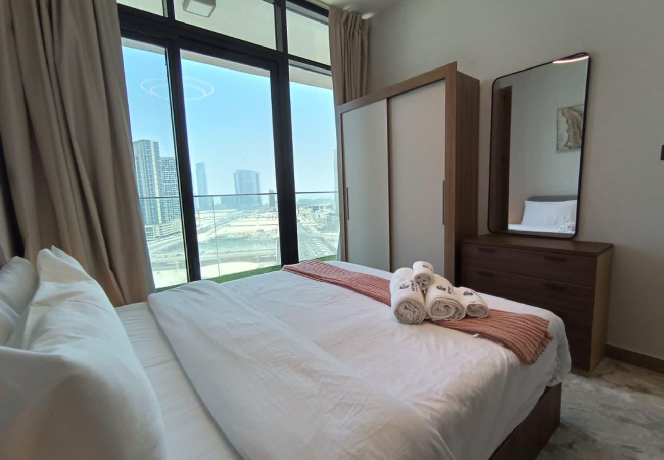 Apartment in Abu Dhabi - Elegant 1br Apt with balcony | Al Maryah Vista 1 