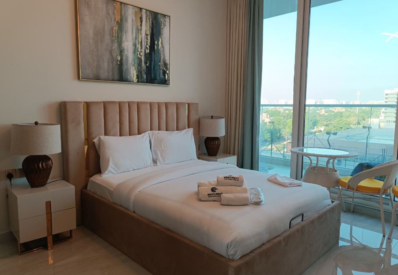 Apartment in Dubai - Fully Furnished 2-Bedroom Apartment in Gemz by Danube | Premium Amenities | Al Furjan