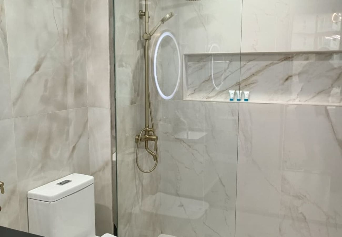 Apartment in Dubai - Fully Furnished 2-Bedroom Apartment in Gemz by Danube | Premium Amenities | Al Furjan