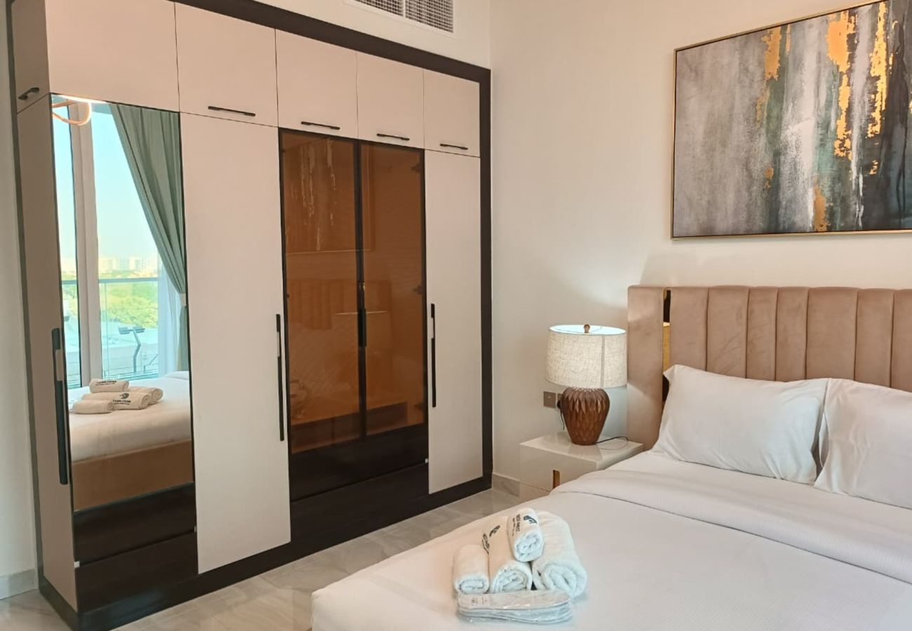 Apartment in Dubai - Fully Furnished 2-Bedroom Apartment in Gemz by Danube | Premium Amenities | Al Furjan