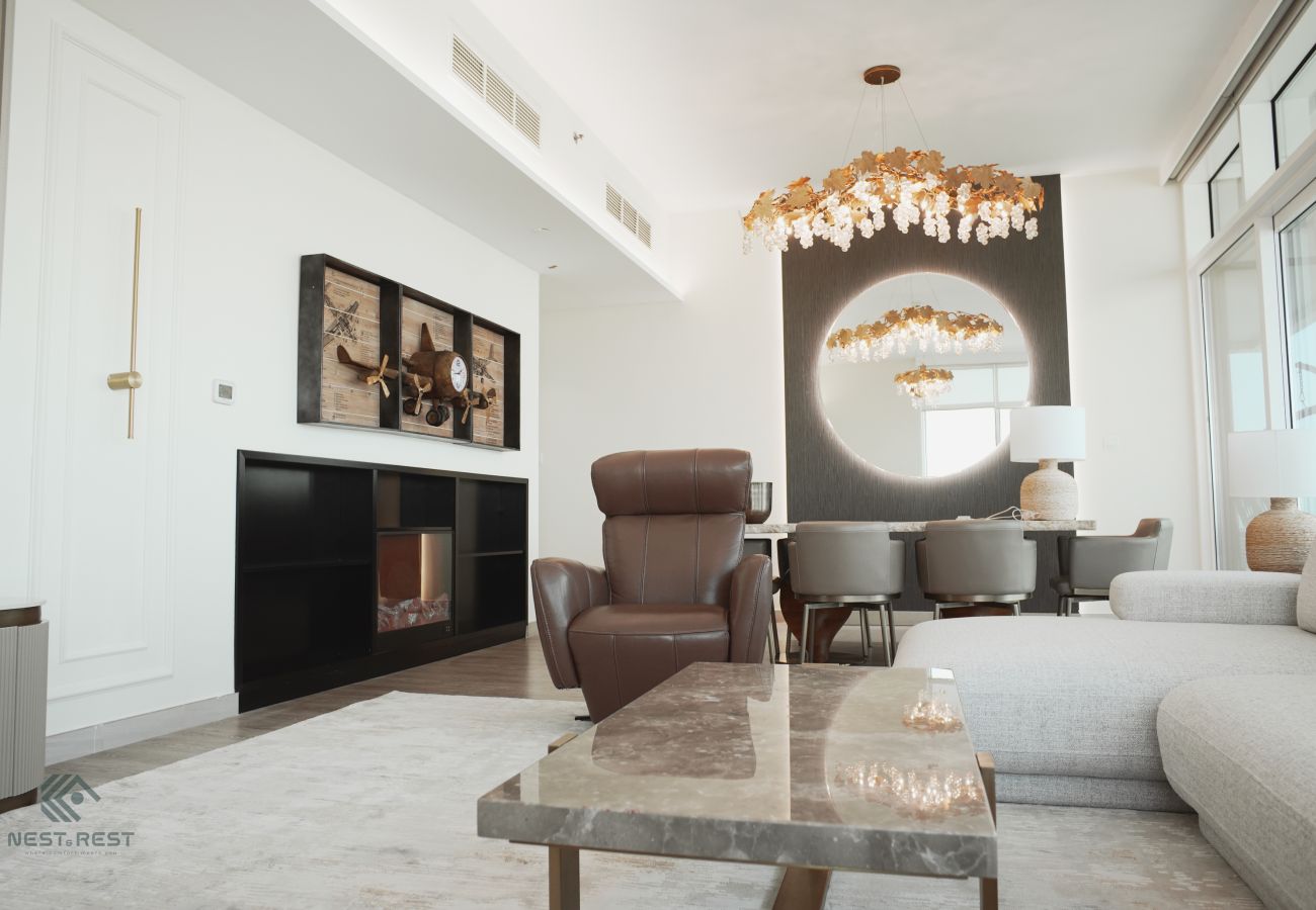 Apartment in Dubai - Modern 3-Bedroom Apartment in Park Gate Residence, Al Kifaf | Brand New & Fully Furnished